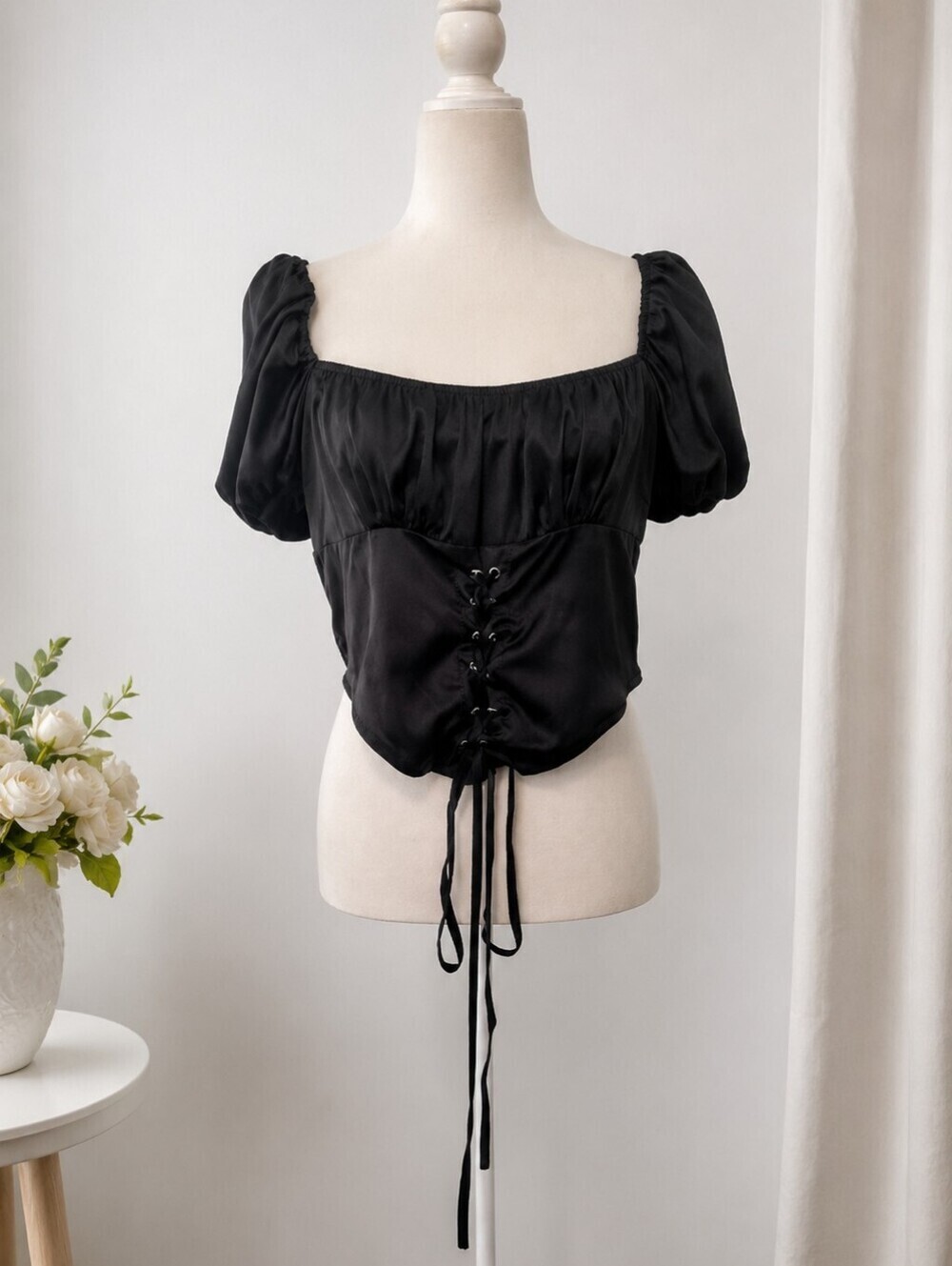 SHEIN Curve Black Satin Puff Sleeve Corset Crop Top 1XL | Lace-Up Front Square